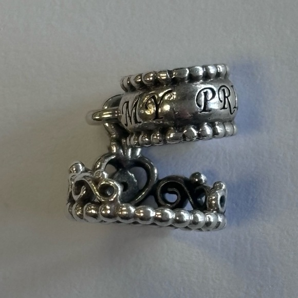 Pandora - My Princess Charm - Picture 2 of 3